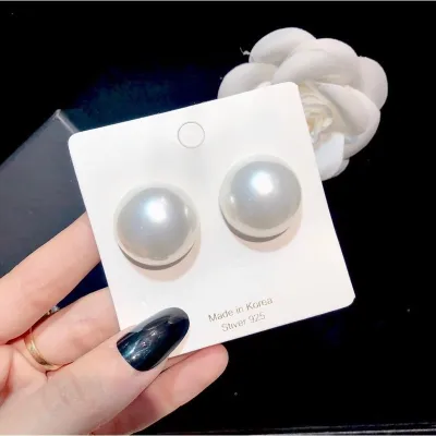 Big Pearl Geometric Round Stud Earrings 